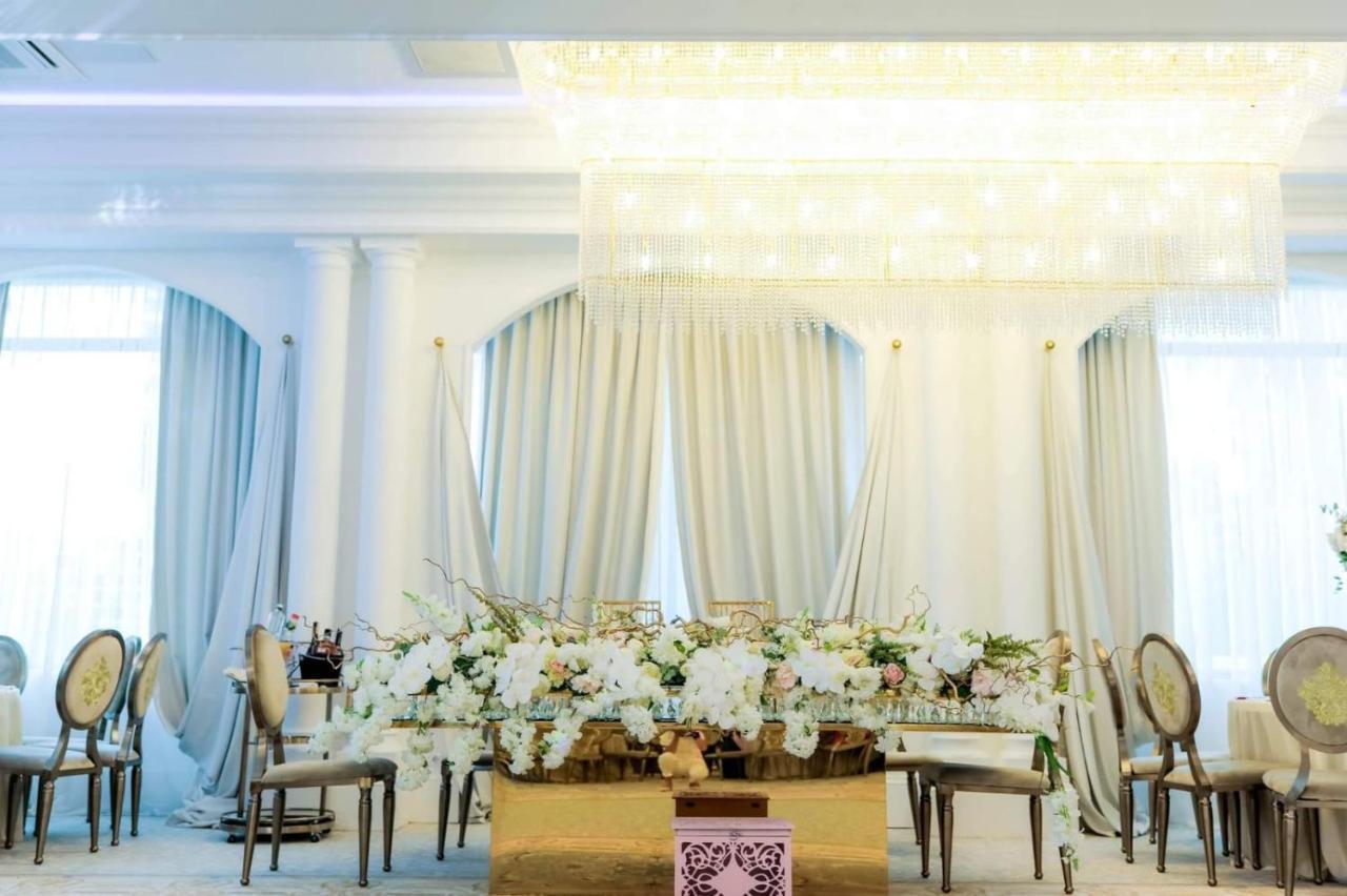 Hotel Palace Severin Дробета-Турну-Северин Экстерьер фото